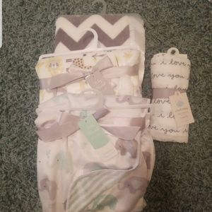 Gender neutral baby blanket bundle
